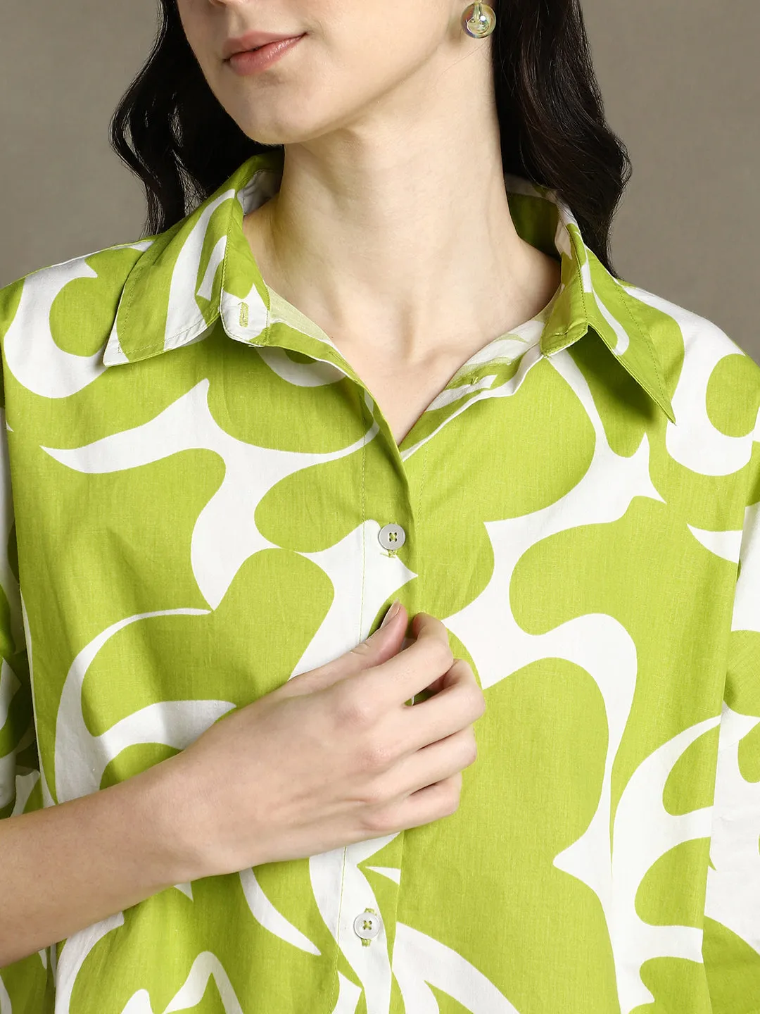 DL Woman Green Printed Spread Collar Half Sleeves Oversized Shirt